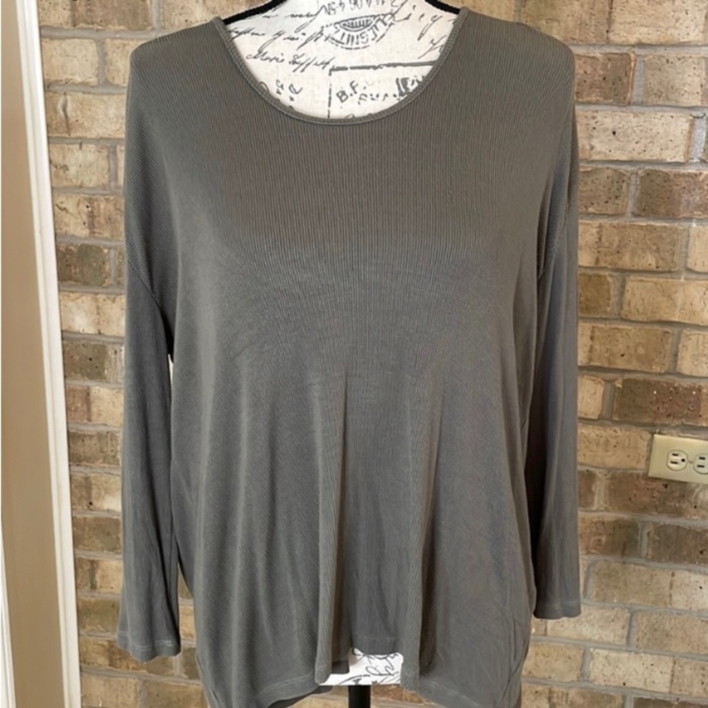 Michael Stars Split Back Tee OS